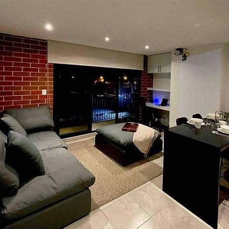 Lovely 1 Bedroom Unit With Free Parking Modra Zone 4 グアテマラシティ エクステリア 写真